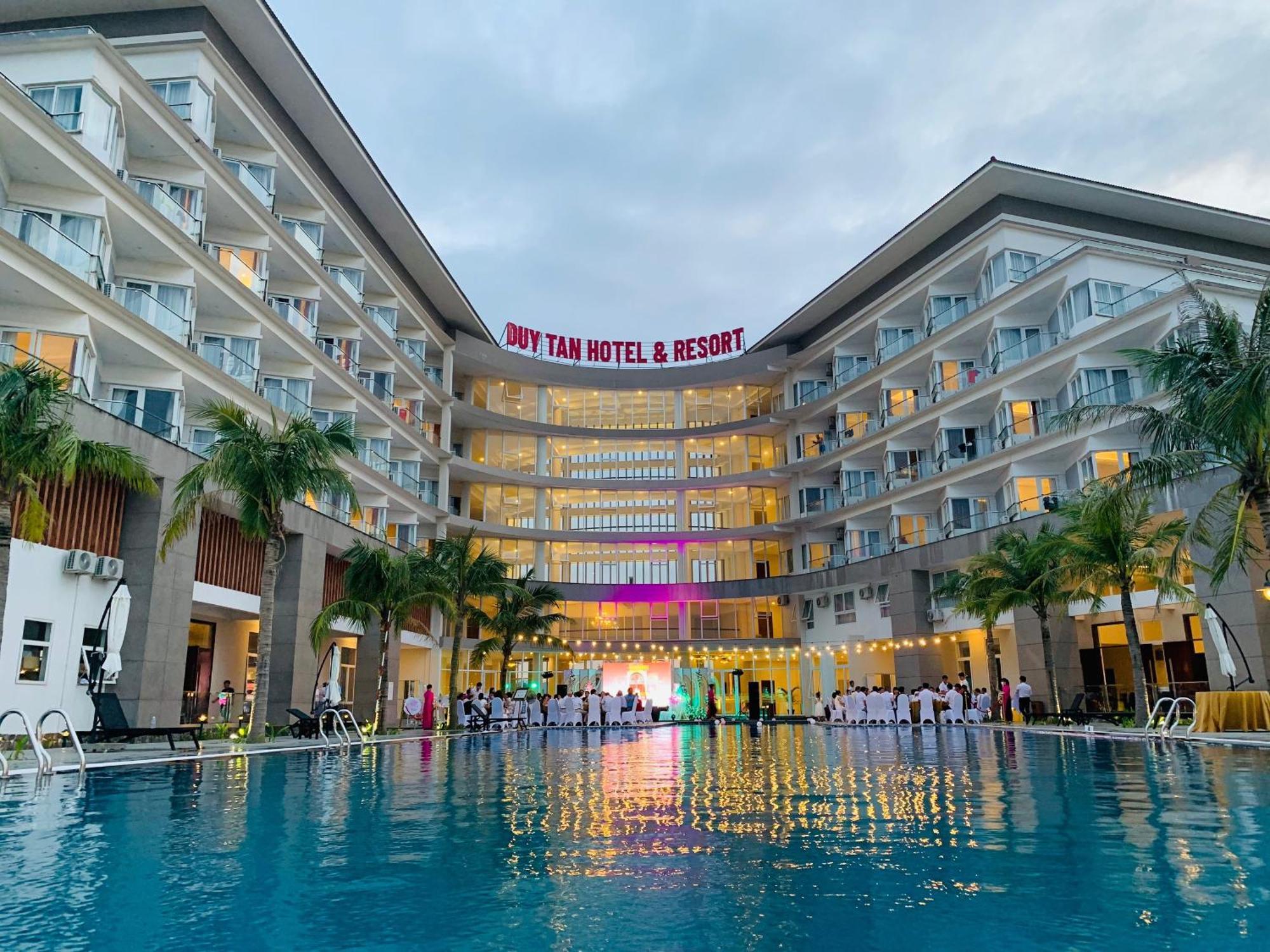 Duy Tân Quảng Bình Hotel&Resort Dong Hoi Esterno foto